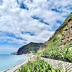 Paulo By Your Madeira *