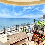 Paulo By Your Madeira Apartman *