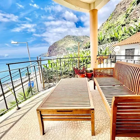 Апартаменты Paulo By Your Madeira